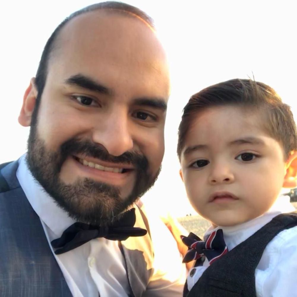 Meet your Posher, Carlos